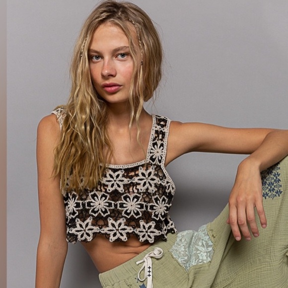 POL Tops - 20. POL LAST 1! Sexy festival Crochet flower retro black white cropped top